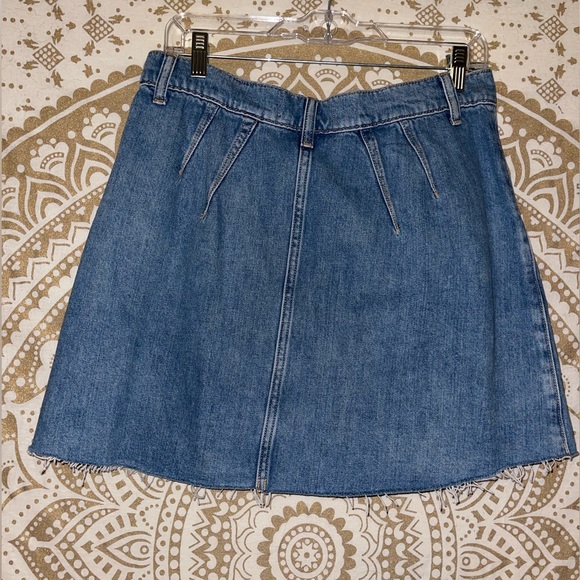 ✨HP✨ NWT “FREE PEOPLE” CUTE BUTTON & ZIP-UP SKIRT, WE THE FREE LINE, SIZE 30 - Picture 4 of 5